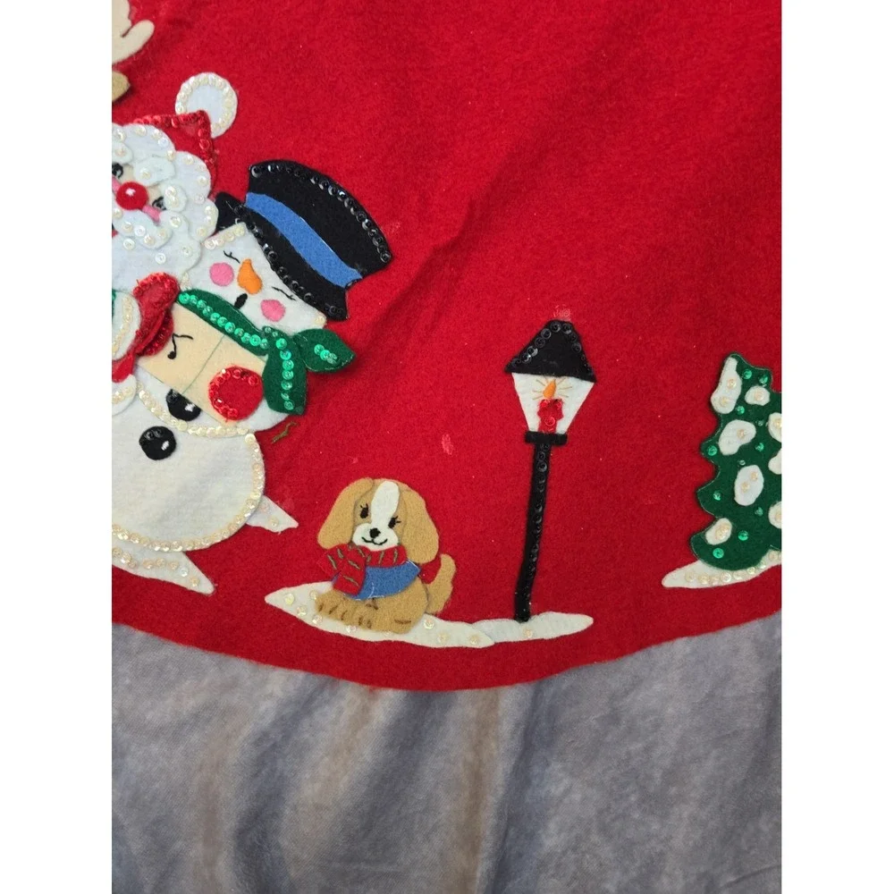 Completed Bucilla? Felt Applique Tree Skirt Santa Snowman Reindeer Mouse 43